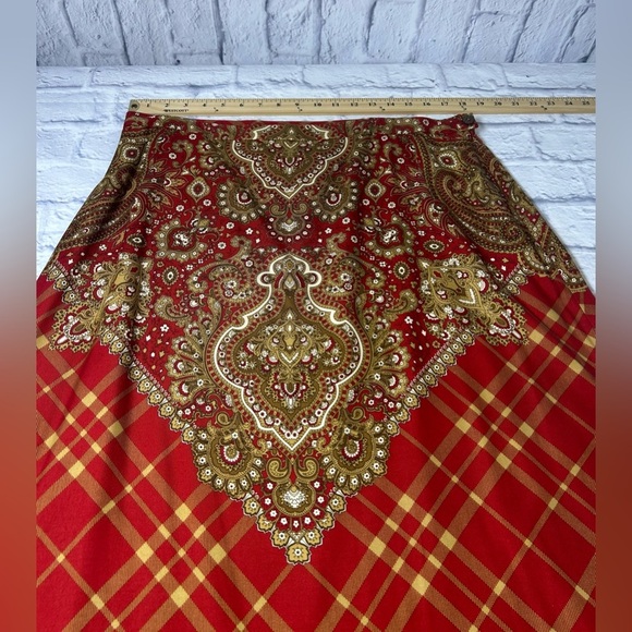 Vintage Jones New York Country Red and Gold Patterned Midi Skirt. 100% Silk! - Picture 6 of 9